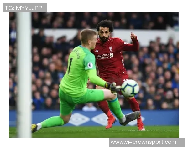 英超名宿齐聚宣传心脏健康月呼吁球迷积极学习心肺复苏术