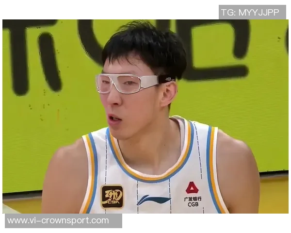 周琦表现惊艳豪华两双助力球队赢得比赛展现超强统治力